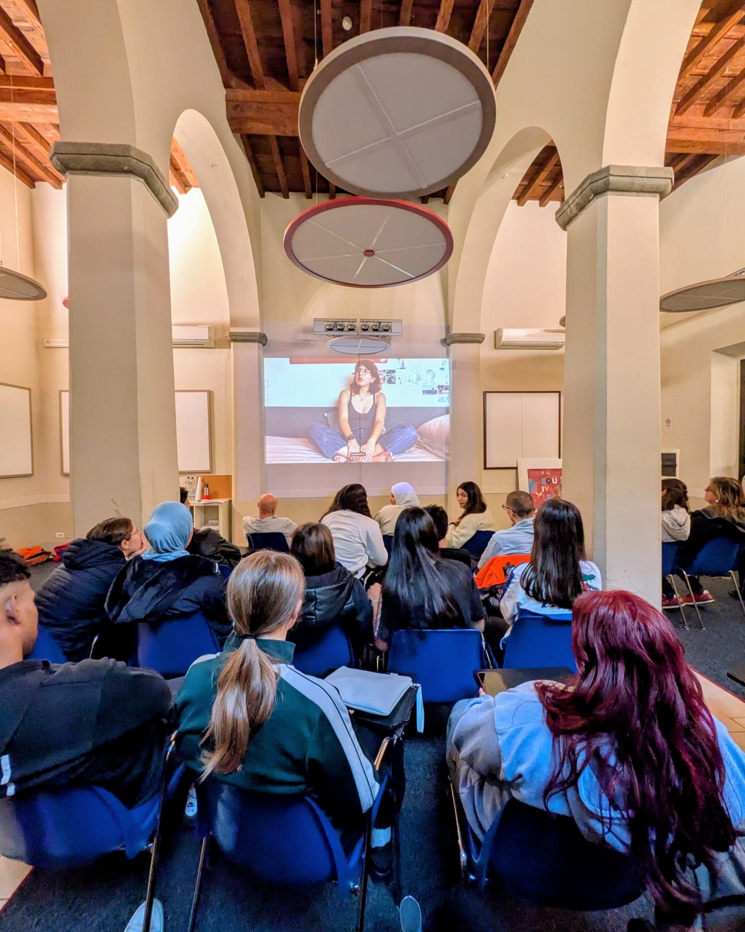 Firenze, la voce degli adolescenti in un docufilm: “Non sono emergenza” proiettato il 30 ottobre al Festival Equivalenze